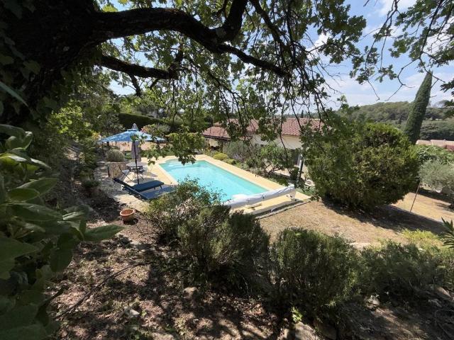 Maison de prestige de 106 m2 en vente Carcès, France