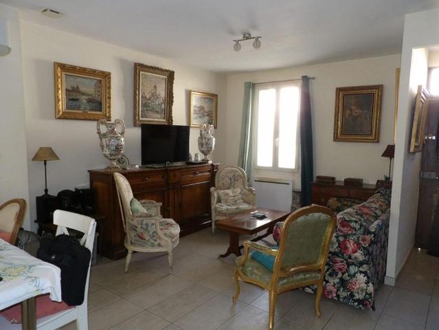 Maison de prestige de 107 m2 en vente La Londe les Maures, Provence Alpes Côte d'Azur