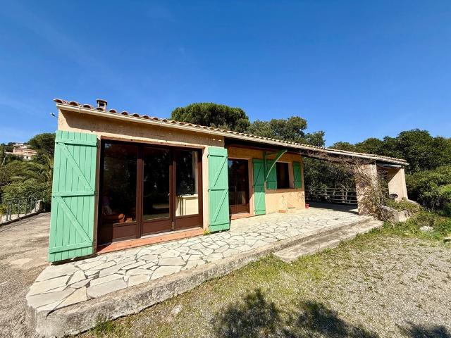 Maison de prestige de 100 m2 en vente Cavalaire sur Mer, France