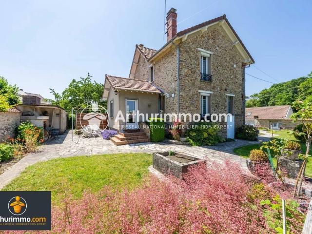 Maison de prestige de 103 m2 en vente Saint Fargeau Ponthierry, France