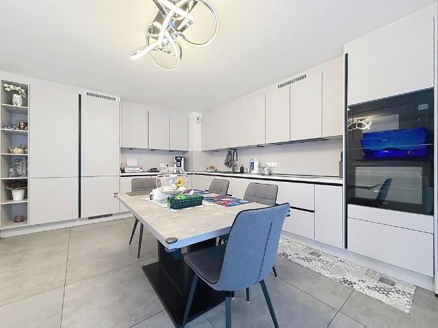 Maison de prestige de 111 m2 en vente Zoufftgen, Grand Est