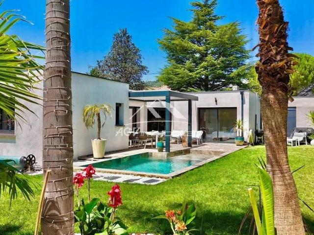 Maison de prestige de 113 m2 en vente Alès, Occitanie