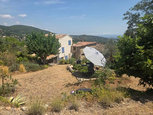 Maison de prestige de 120 m2 en vente Seillans, France