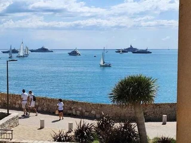 Maison de prestige de 121 m2 en vente Antibes, France