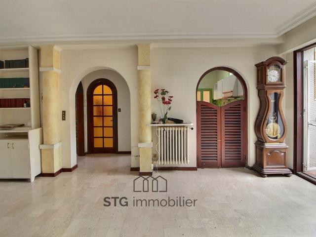 Maison de prestige de 137 m2 en vente Ajaccio, France