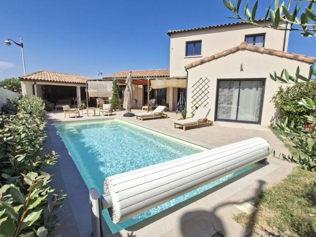 Maison de prestige de 137 m2 en vente Fleury, France