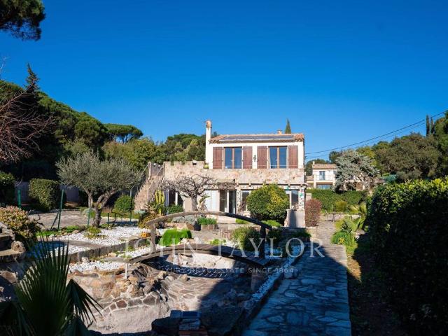 Maison de prestige de 139 m2 en vente La Croix Valmer, France