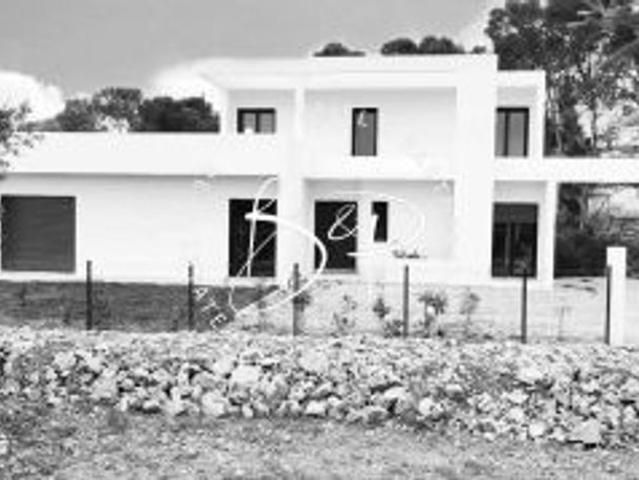 Maison de prestige de 130 m2 en vente Flayosc, Provence Alpes Côte d'Azur