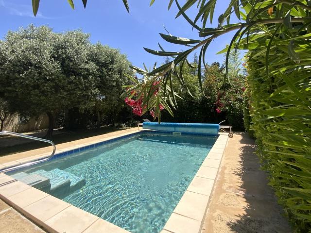 Maison de prestige de 131 m2 en vente Uzès, France