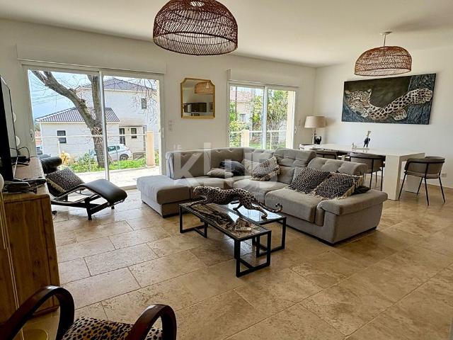 Maison de prestige de 133 m2 en vente Venzolasca, France