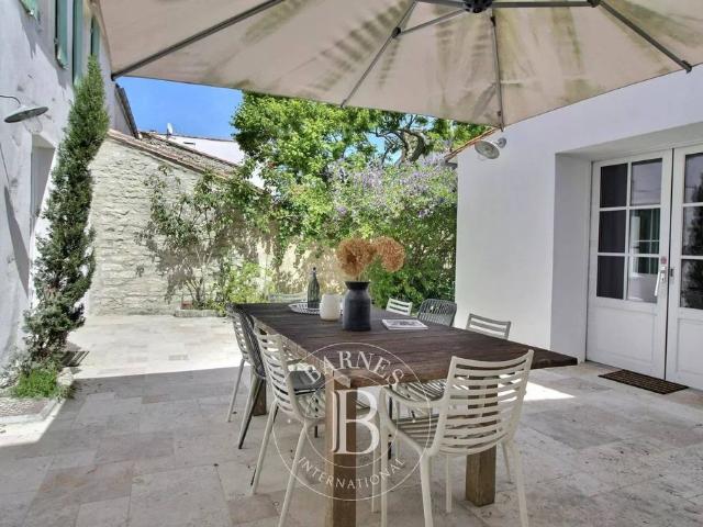 Maison de luxe 4 chambres en vente à Ars en Ré, France