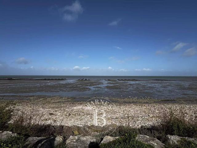 Maison de prestige de 155 m2 en vente La Flotte, France