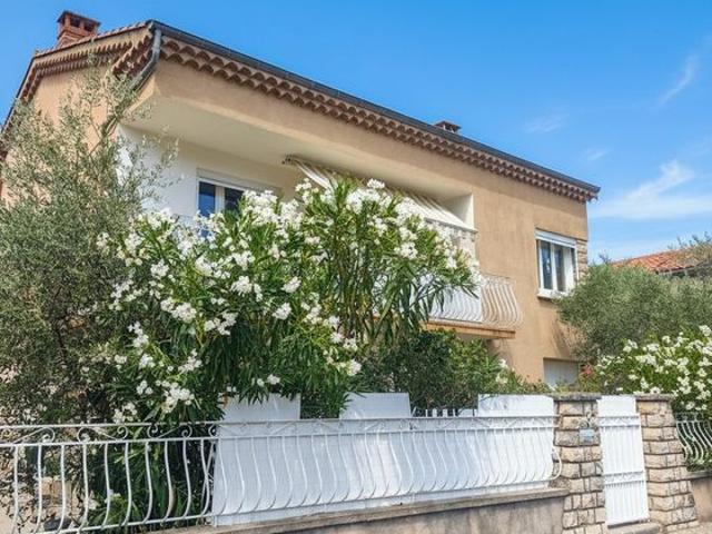 Maison de prestige de 158 m2 en vente Nyons, France