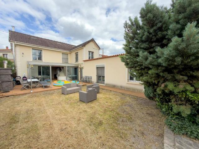 Maison de prestige de 150 m2 en vente Le Raincy, Île de France