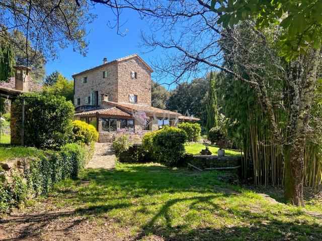 Maison de prestige de 152 m2 en vente Saint Ambroix, Occitanie