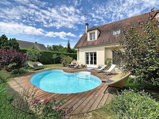 Maison de prestige de 166 m2 en vente Bois le Roi, France
