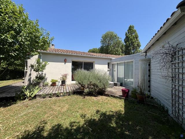 Maison de prestige de 167 m2 en vente Royan, France