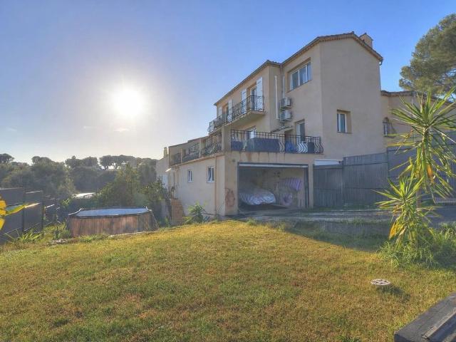 Maison de prestige de 169 m2 en vente Antibes, Provence Alpes Côte d'Azur