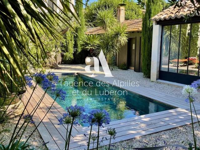 Maison de prestige de 160 m2 en vente Fontvieille, Provence Alpes Côte d'Azur