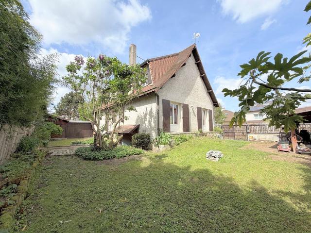 Maison de prestige de 160 m2 en vente Rueil Malmaison, France