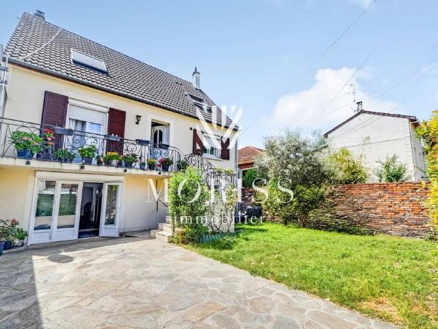Maison de prestige de 161 m2 en vente Saint Denis, France
