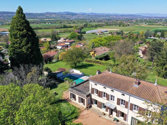 Maison de prestige de 174 m2 en vente Chasselay, France