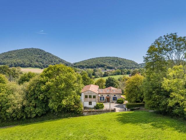 Maison de prestige de 174 m2 en vente Estadens, France
