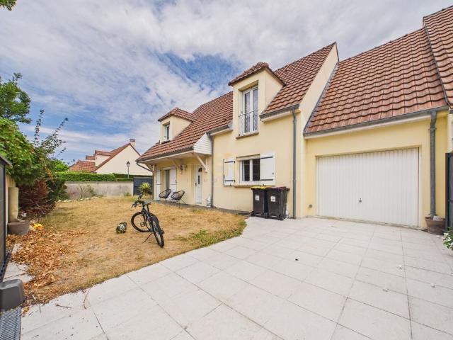 Maison de prestige de 175 m2 en vente Chanteloup en Brie, Île de France