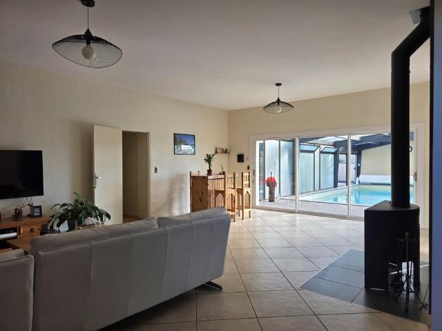 Maison de prestige de 175 m2 en vente Pont du Château, Auvergne Rhône Alpes