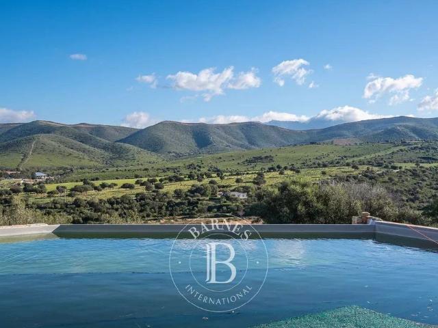 Maison de prestige de 177 m2 en vente L'Île Rousse, France