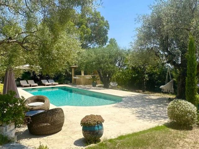 Maison de prestige de 185 m2 en vente Tourrettes sur Loup, France