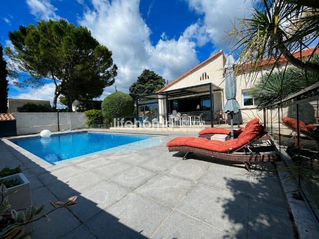 Maison de prestige de 188 m2 en vente Cournonterral, Occitanie