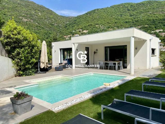 Maison de prestige de 180 m2 en vente Cavalaire sur Mer, Provence Alpes Côte d'Azur