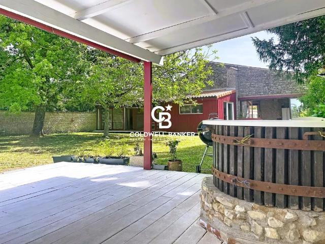 Maison de prestige de 198 m2 en vente Benon, France