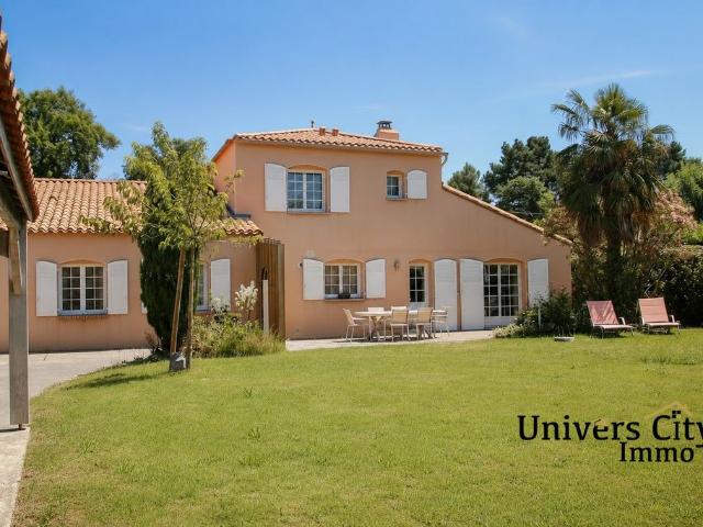 Maison de prestige de 190 m2 en vente Bouaye, Pays de la Loire