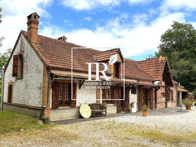 Maison de prestige de 205 m2 en vente Sennely, Centre