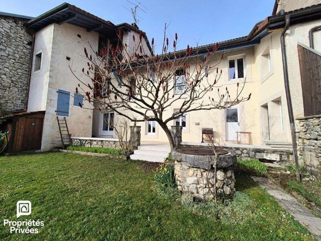 Maison de prestige de 200 m2 en vente Collonges, Auvergne Rhône Alpes