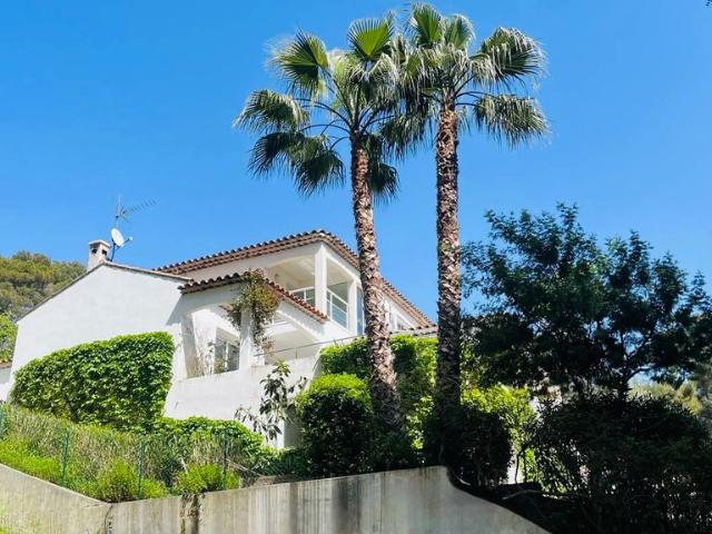 Maison de prestige de 216 m2 en vente Sanary sur Mer, Provence Alpes Côte d'Azur