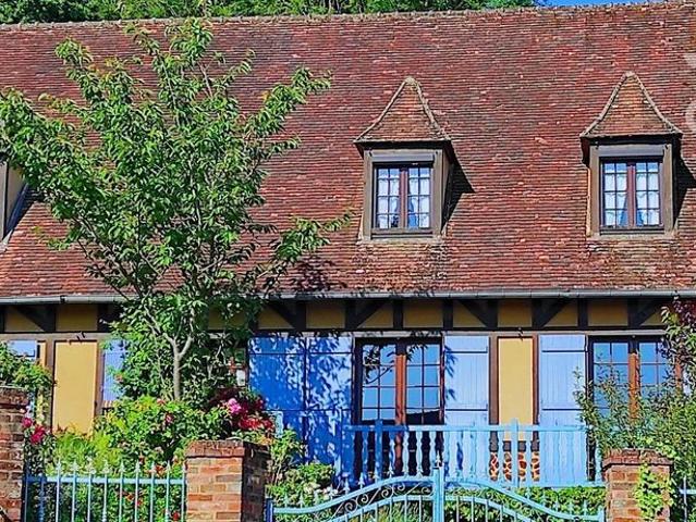 Maison de prestige de 216 m2 en vente Savignies, France
