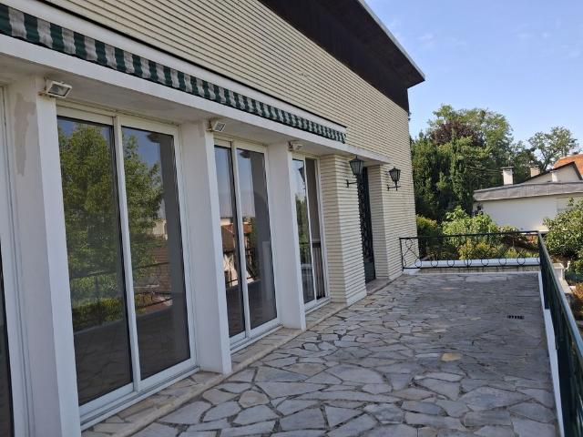 Maison de prestige de 219 m2 en location Le Perreux sur Marne, Île de France