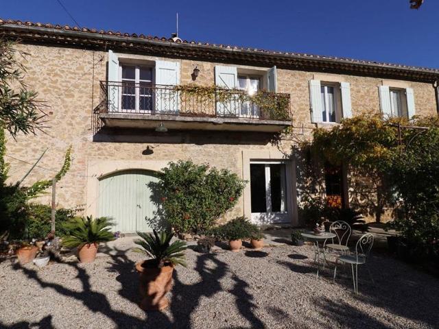Maison de prestige de 210 m2 en vente Bédarrides, France