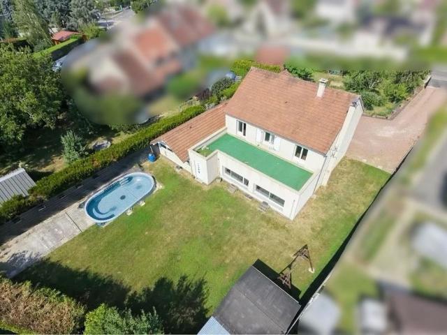 Maison de prestige de 224 m2 en vente Faremoutiers, Île de France