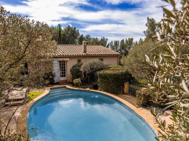 Maison de prestige de 220 m2 en vente Ollioules, France