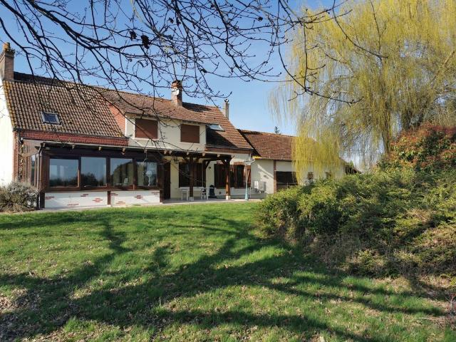 Maison de prestige de 220 m2 en vente Courmemin, Centre