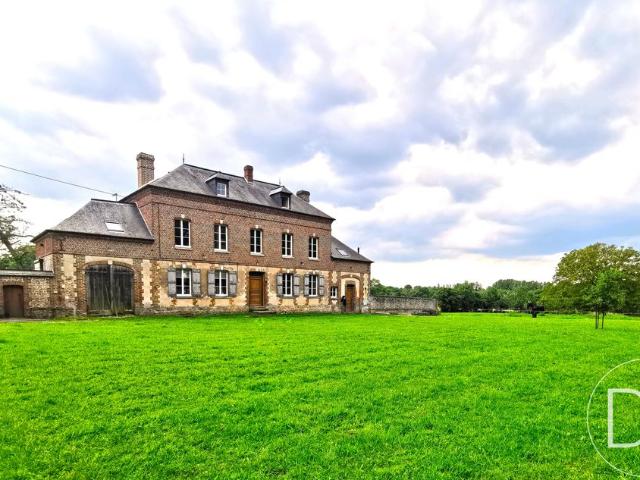 Maison de prestige de 234 m2 en vente Forges les Eaux, France