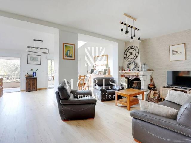 Maison de prestige de 238 m2 en vente Colombes, France