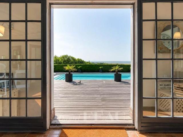 Maison de prestige de 230 m2 en vente Trouville sur Mer, France