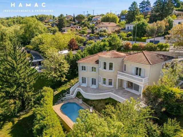 Maison de prestige de 246 m2 en vente Rochetaillée sur Saône, Auvergne Rhône Alpes
