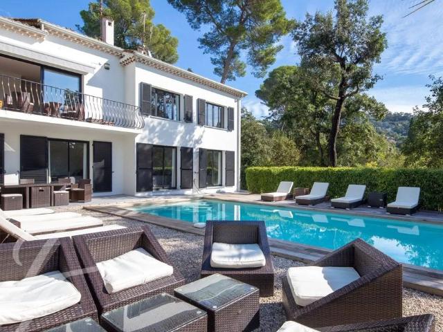 Maison de prestige de 255 m2 en location Cannes, Provence Alpes Côte d'Azur