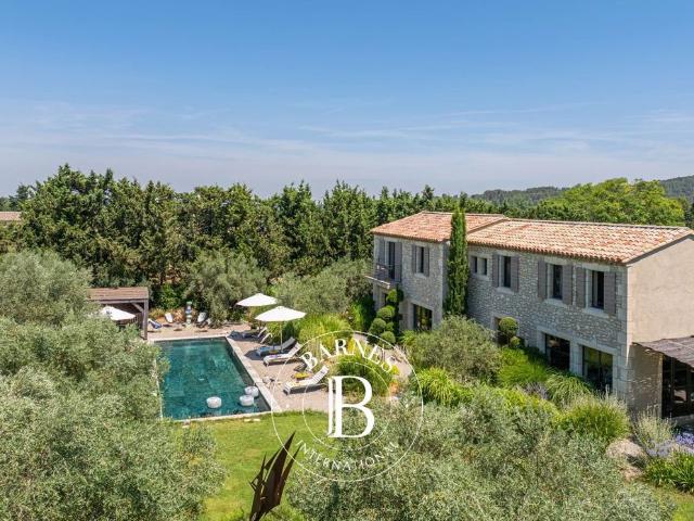 Maison de prestige de 250 m2 en vente Eygalières, France